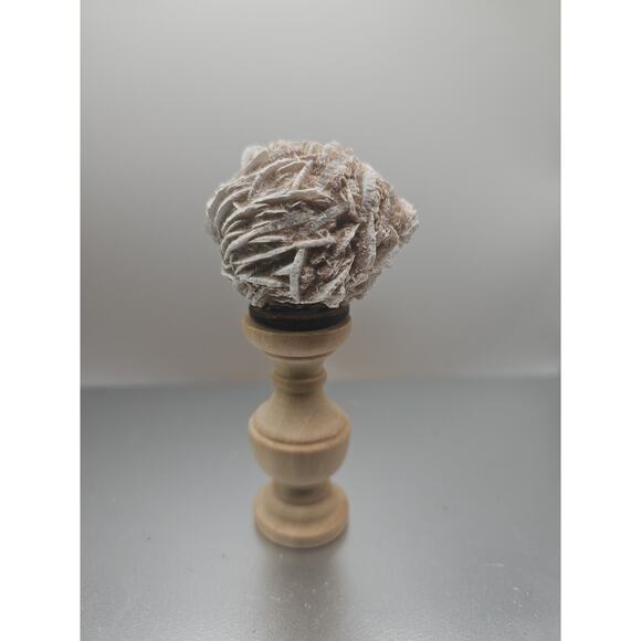 Desert Rose Crystal Stone W/stand 71grams - Picture 4 of 12